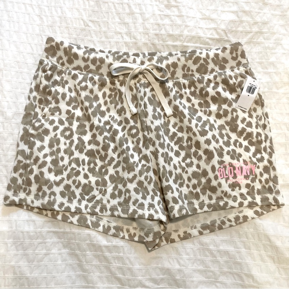 NEW LOUNGE SHORTS